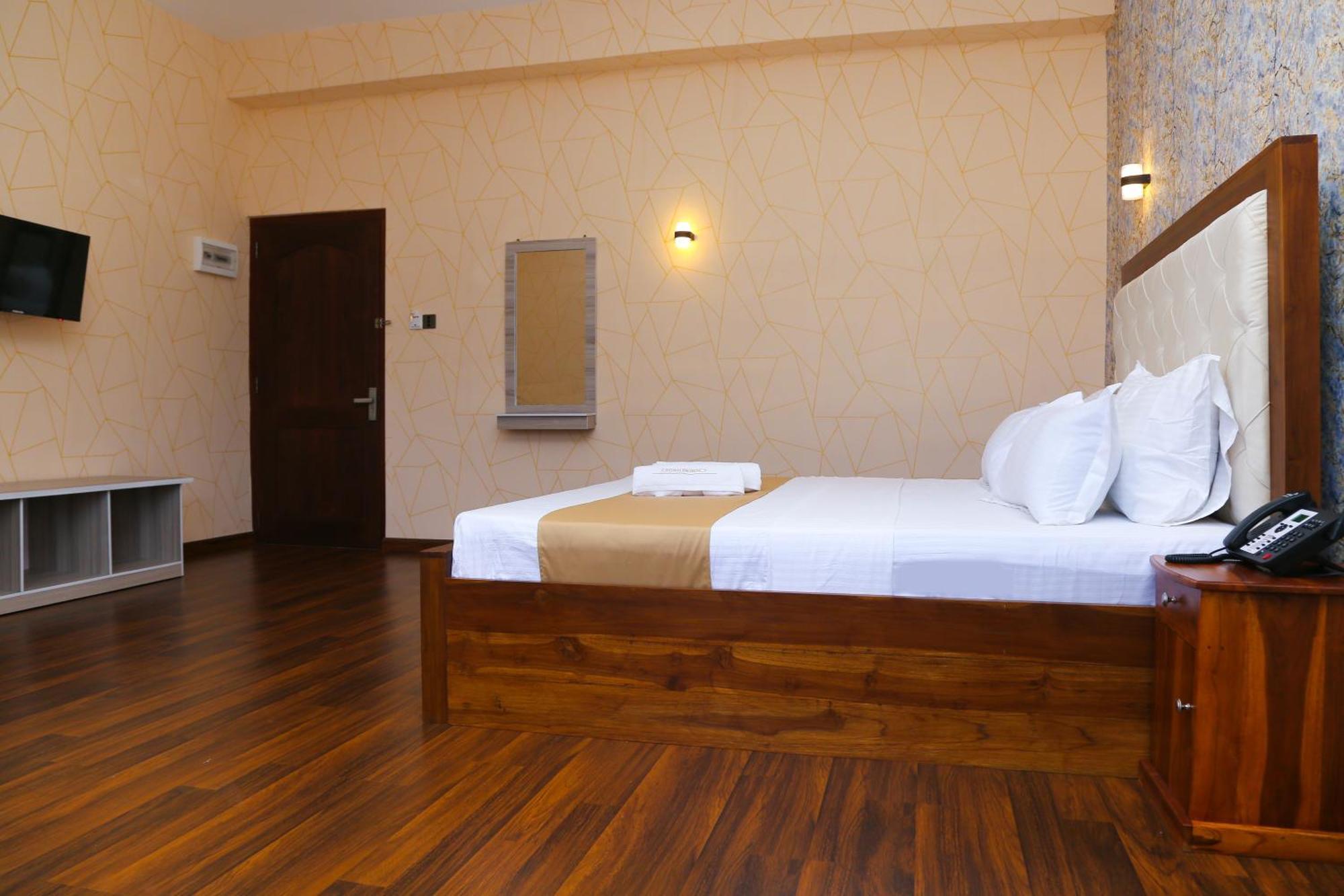 Crown Regency- Badulla Hotel Exterior foto